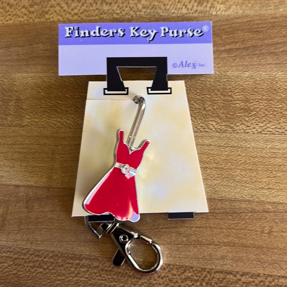 Red Dress 👗 Key Finder